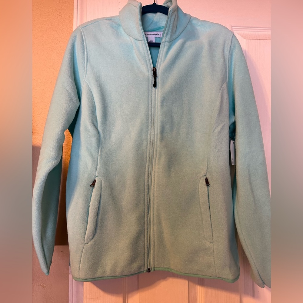 Women’s fleece zip up